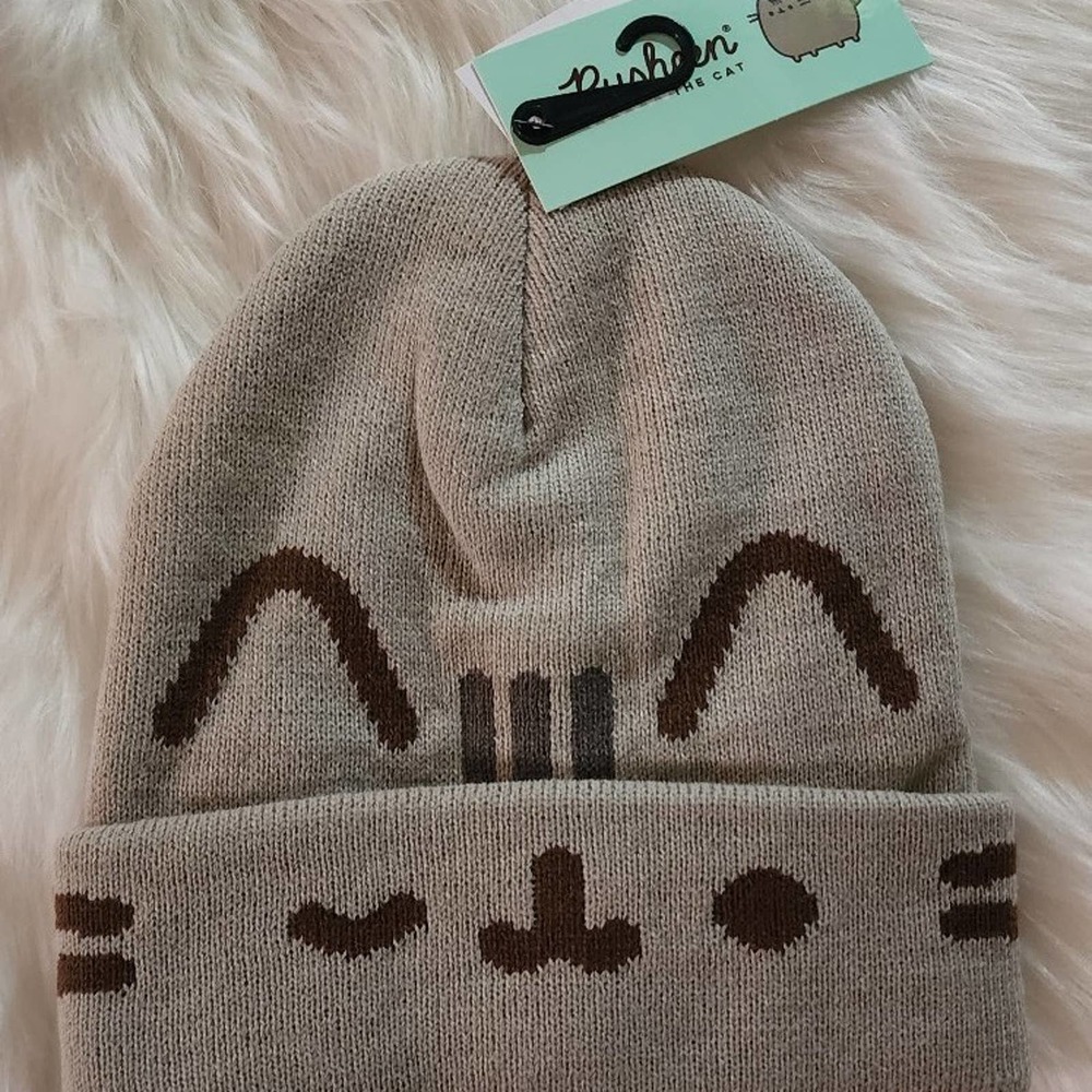 Pusheen the Cat brown mascot face brown beanie